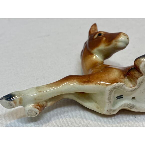 Goebel Laying Horse Colt Foal Figurine 4.25" TMK 1 Incised Bee Nativity Germany - Picture 11 of 14